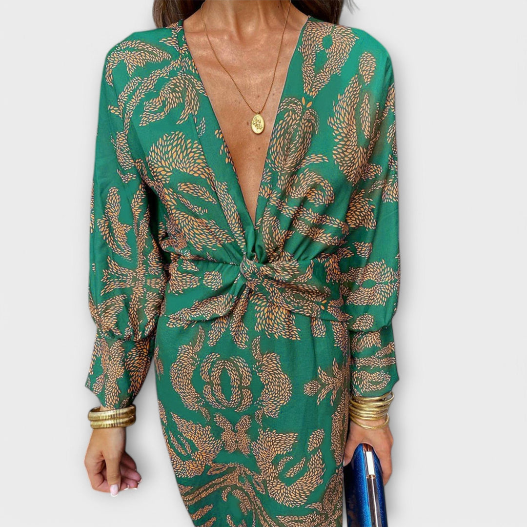 Oriana - Elegant Dress with Long Sleeves